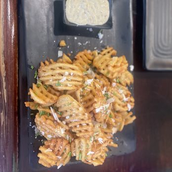 Buffalo Olde Brewery - Truffle Waffle Fries - Breweries Near Me - Buffalo, New York Buffalo Olde Brewery - Truffle Waffle Fries - Breweries Near Me - Buffalo, New York