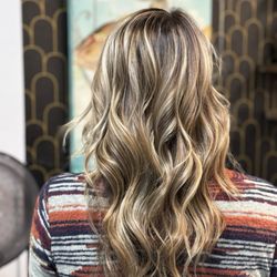 Mermaid Lounge Hair Salon - Hair by Suzanne