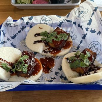 Pig Beach -West Palm Beach - Pork Belly Bao Buns - Barbeque Near Me - West Palm Beach, Florida Pig Beach -West Palm Beach - Pork Belly Bao Buns - Barbeque Near Me - West Palm Beach, Florida