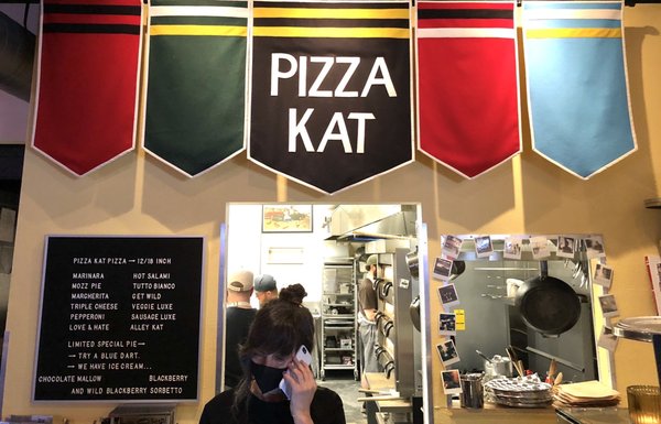 PIZZA KAT by null