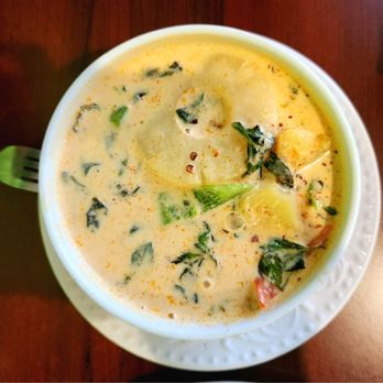 Thai Noodle - Pineapple Curry - Thai Near Me - Port Charlotte, Florida Thai Noodle - Pineapple Curry - Thai Near Me - Port Charlotte, Florida
