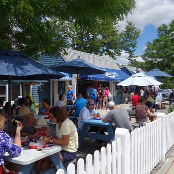 Bob's Clam Hut - Seafood Near Me - Kittery, Maine