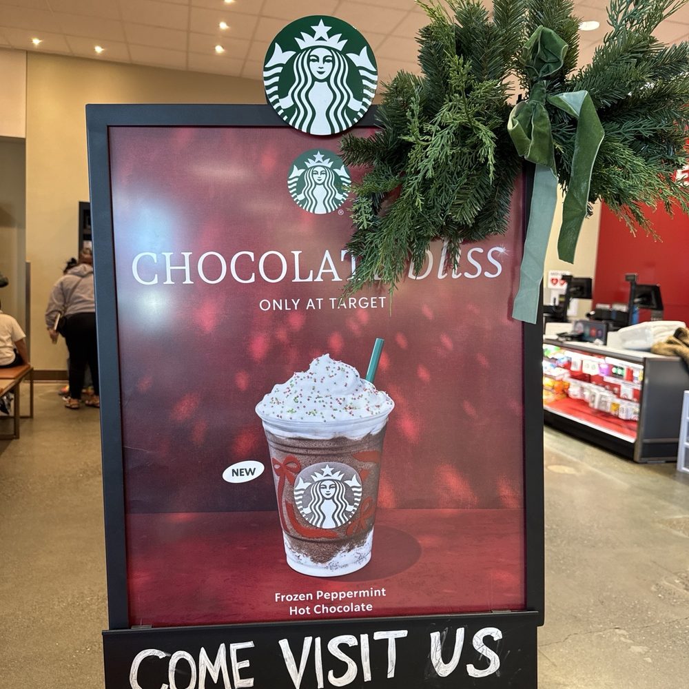 Target - Department Stores Near Me - Emeryville, California