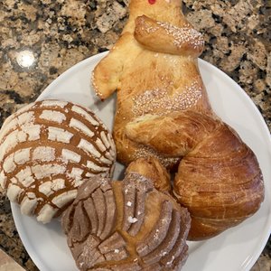 Panaderia La Mejor on Yelp