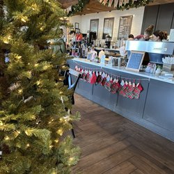 Summer Moon Coffee - Interior