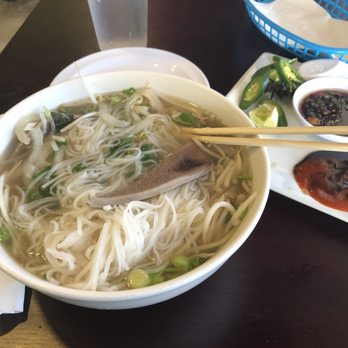 Pho Royal - I wish they cuts these beef tongue up in smaller sizes... - Vietnamese Near Me - Lemon Grove, California