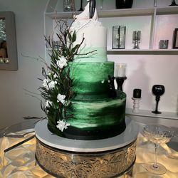 Marguerite's Cakes A Taste of Heaven - Wedding cake