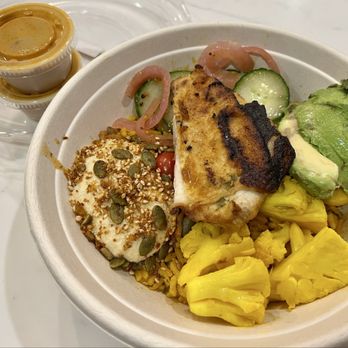 Nando's Peri-Peri - To Go Rainbow Bowl - Chicken Shop Near Me - Houston, Texas