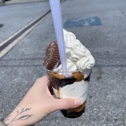 Bell's Delites - Peanut butter parfait