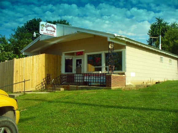 Get-A-Way Bar & Grill Logo