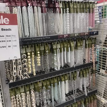 Michaels - Arts & Crafts Near Me - Willowbrook, Illinois