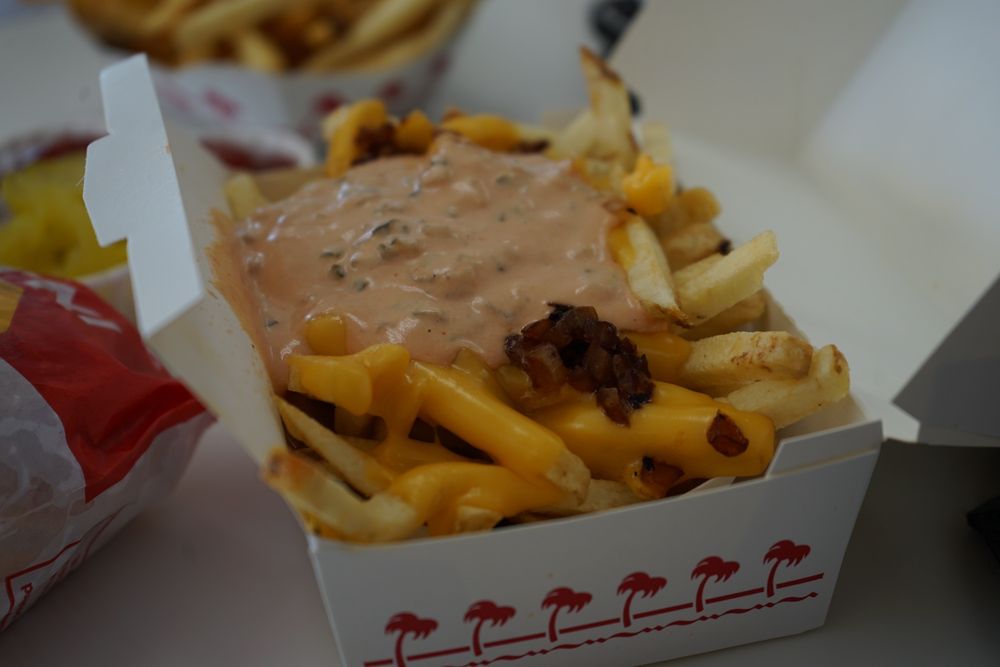 In-N-Out Burger Logo
