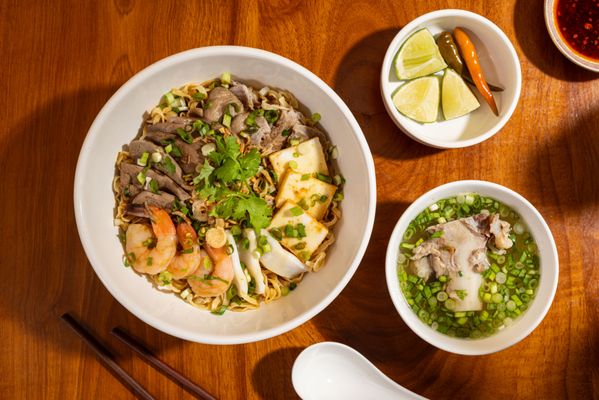 Heng Seng Noodles by null