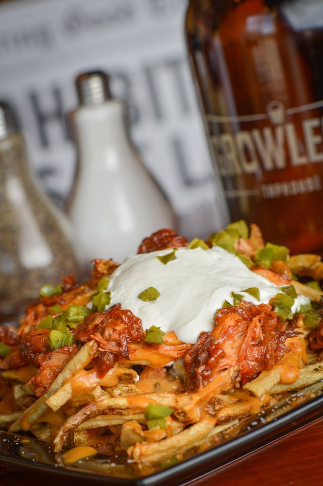GROWLER’S TAPHOUSE 91 Photos & 135 Reviews Sports Bars 8275 N