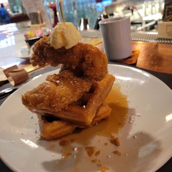 49th State Brewing - Ted Stevens - Chicken and waffles - Brewpubs Near Me - Anchorage, Alaska