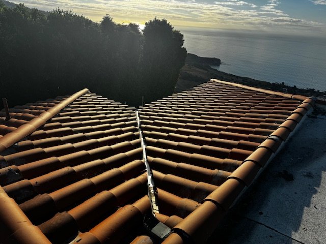 Slide of Charles Johnson Roofing Inc