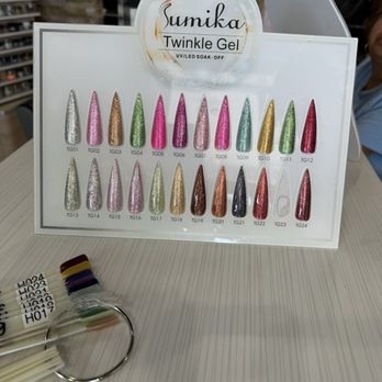 Luxury Nail Bar - Options! - Nail Salons Near Me - Revere, Massachusetts Luxury Nail Bar - Options! - Nail Salons Near Me - Revere, Massachusetts