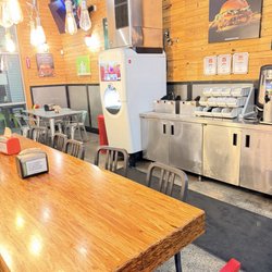 BurgerFi - Inside dining