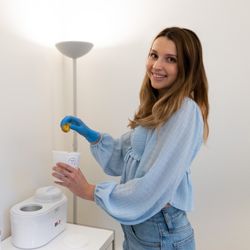 GLOW Aesthetics - Hi! I'm Ivanka, the owner of GLOW Aesthetics and I'm ready to sugar you :)