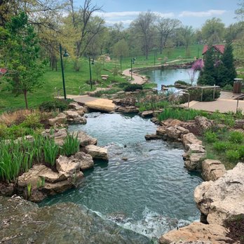 Shaw Park - Park view - Parks Near Me - Clayton, Missouri