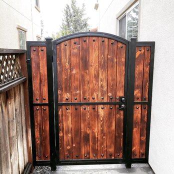 Incredible Fence - Iron frame with wood - Fences & Gates Near Me Incredible Fence - Iron frame with wood - Fences & Gates Near Me