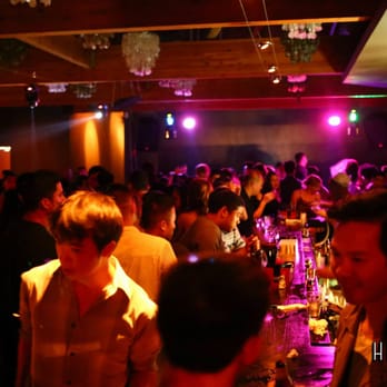Fully Packed Bar And Dance Floor For Our Saturdays Yelp