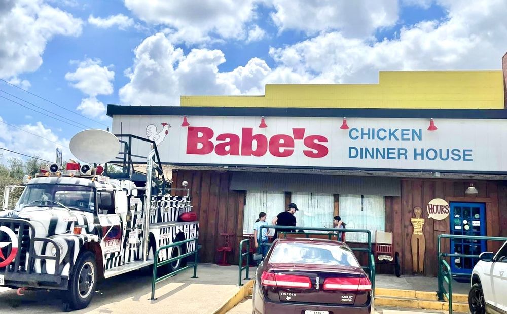 Babe's Chicken Dinner House
