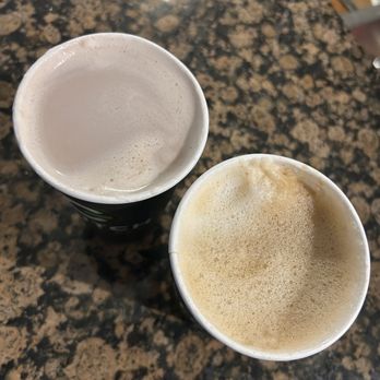 Clutch Coffee Bar - Hot chocolate and cappuccino - Coffee & Tea Near Me - Greenville, South Carolina