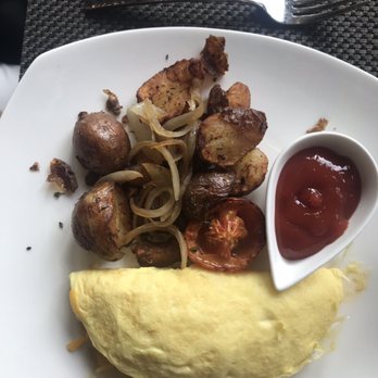Plateia - Omelette - Mediterranean Near Me - Los Angeles, California Plateia - Omelette - Mediterranean Near Me - Los Angeles, California