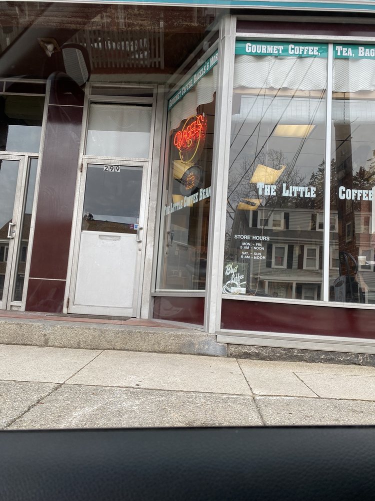 LITTLE COFFEE BEAN Updated August 2024 19 Reviews 299 Main St