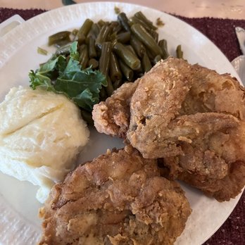 Kopper Kettle Inn Restaurant - Chicken - Steakhouses Near Me - Morristown, Indiana