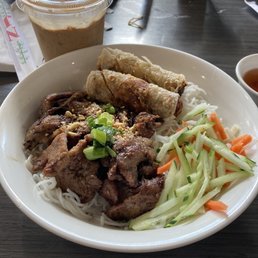 Vermicelli with pork and eggrolls Vermicelli with pork and eggrolls