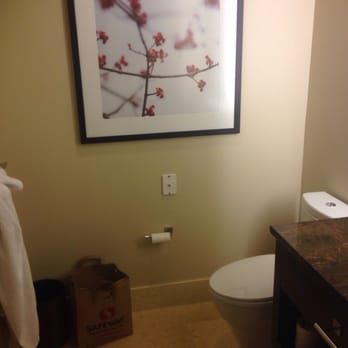 Hyatt At Olive 8 - Bathroom. - Hotels Near Me - Seattle, Washington Hyatt At Olive 8 - Bathroom. - Hotels Near Me - Seattle, Washington