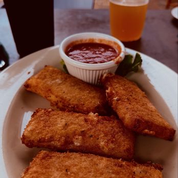 Jimmys Old Town Tavern - American Near Me - Herndon, Virginia