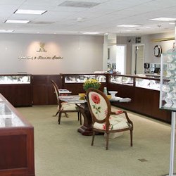 Glenn Betz Jewelers - Glenn Betz Jewelers Interior