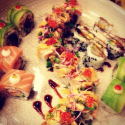 Lema Sushi - Everybody like Red Dragon roll