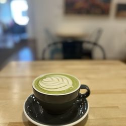 Kindred Coffee Roasters - Matcha latte with detailed latte art
