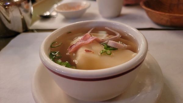 Hung Shanghai Restaurant by null