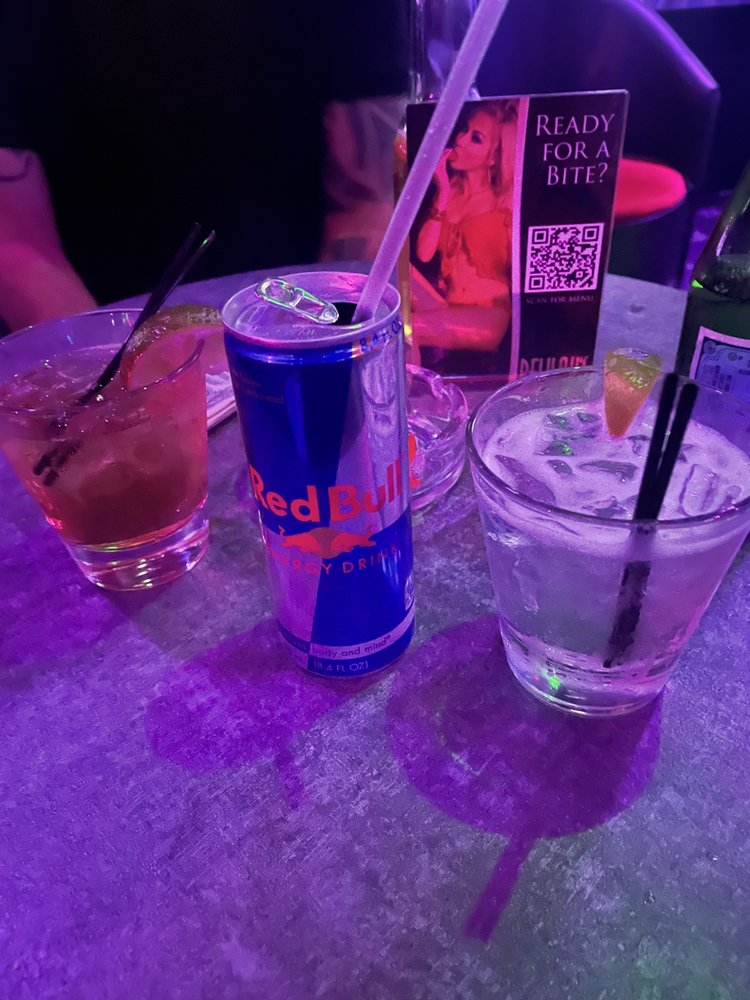 DELILAH’S Updated October 2024 16 Photos & 84 Reviews 100 Spring