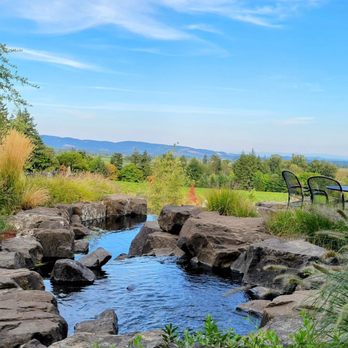 Domaine Willamette - Can you hear the water? So tranquil - Wineries Near Me - Dayton, Oregon