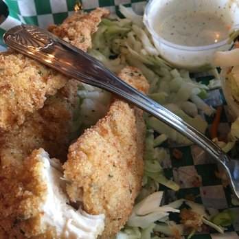 Tin Fish - Overcooked chicken tenders - New American Near Me - Sunrise, Florida