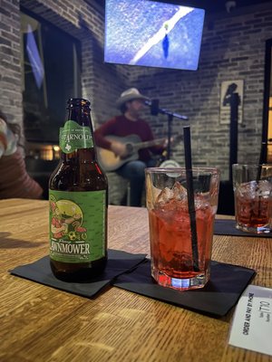 Katy Crossing Icehouse by null