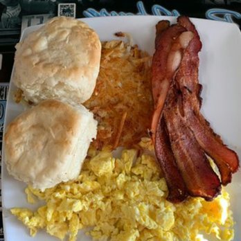 Roadhouse Family Diner - Diners Near Me - Paris, Texas