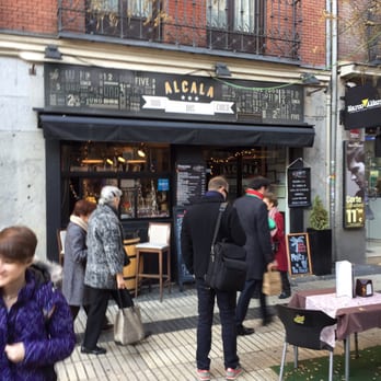 Alcalá Unodoscinco - Street view - Tapas Bars Near Me - Madrid, M Alcalá Unodoscinco - Street view - Tapas Bars Near Me - Madrid, M