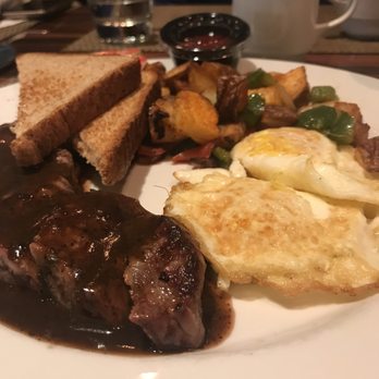 Roanoke - Steak & Eggs - Cocktail Bars Near Me - Chicago, Illinois Roanoke - Steak & Eggs - Cocktail Bars Near Me - Chicago, Illinois