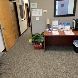 GlobalLAB Solutions - Front Entrance