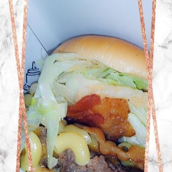 Guy Fieri's Flavortown Kitchen - Bacon Mac N' Cheese Burger - Food Delivery Services Near Me - Naples, Florida