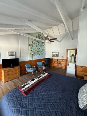 The Yardarm Motel by null