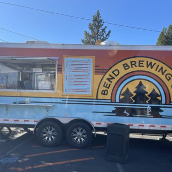 Bend Brewing Company - Food truck - Breweries Near Me - Bend, Oregon