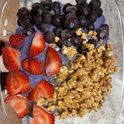 Angel Nutrition - Açaí bowls!! Yummy